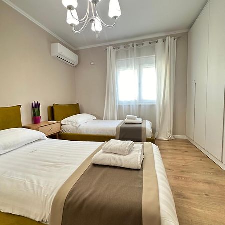 Eja Apartment 3 Tirana Exteriér fotografie